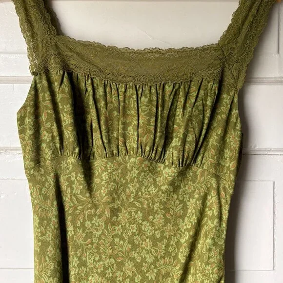NWOT - Reformation Bobbie Dress Green - Size M - Picture 3 of 9